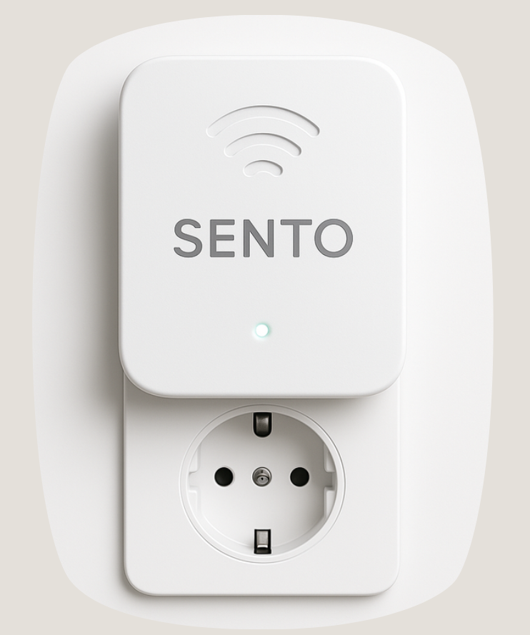 Sento-Sensor: ein kleines weißes Gerät in einer Steckdose mit einer grün leuchtenden Statusanzeige